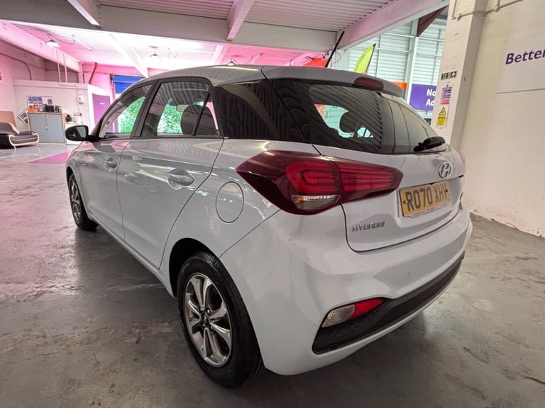 2020 70 HYUNDAI I20 1.2 SE LAUNCH EDITION HATCHBACK 5DR PETROL MANUAL EURO 6 (S/