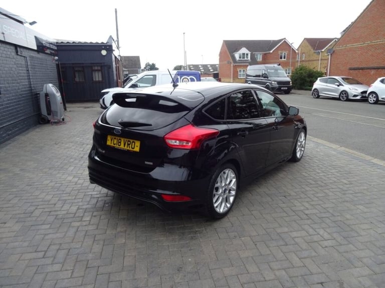  Ford Focus 1.0 EcoBoost 140 ST-Line Navigation 5dr finance available Petrol