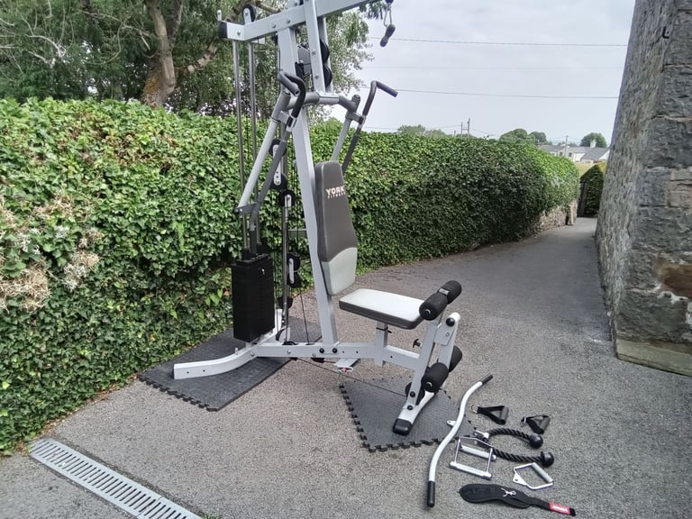 York G560 Multi Gym and Accessories with 100Kg Steel Stack Load