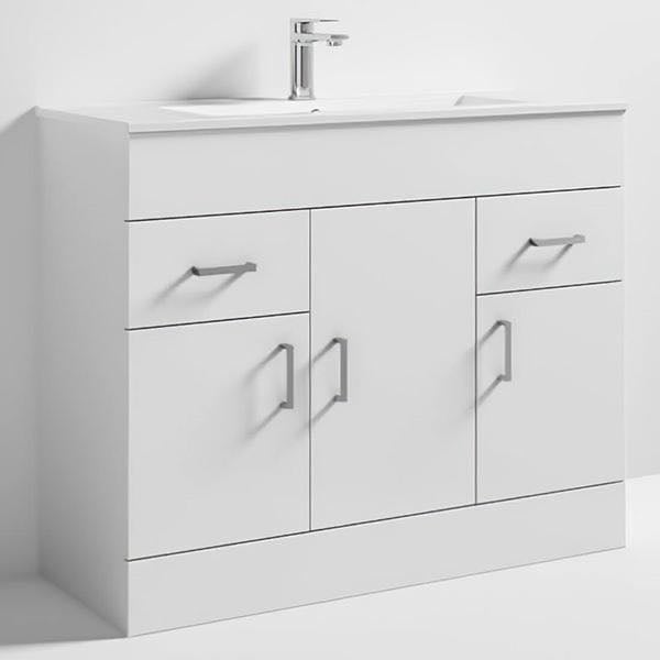 BATHROOM VANITY UNIT AND MIRRORED CABINET AND BATH