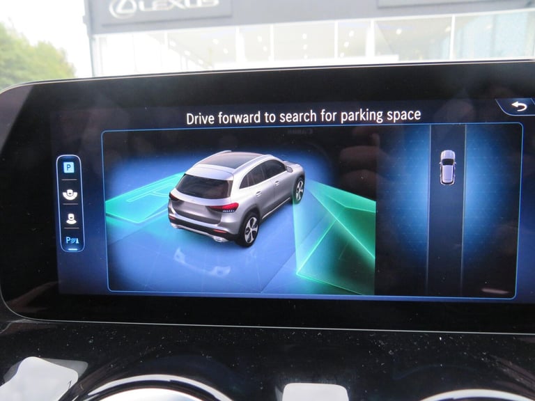 2024 Mercedes-Benz GLA 2.0 GLA220d AMG Line (Premium) SUV 5dr Diesel 8G-DCT 4MATIC Euro 6 (s/s) (...