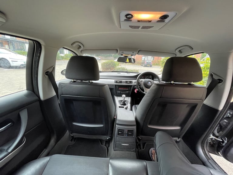 BMW, 3 SERIES, Saloon, 2005, Manual, 1995 (cc), 4 doors