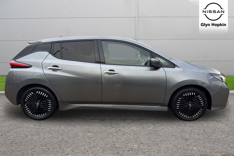 2022 Nissan Leaf 110kW N-Connecta 39kWh 5dr Auto Hatchback Electric Automatic