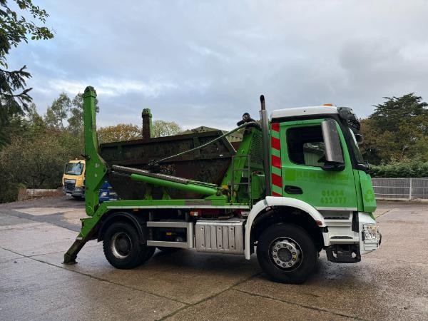 Mercedes 1824 Hyvalift Skip Loader 4x2 Extendable Arms Easy Sheet 