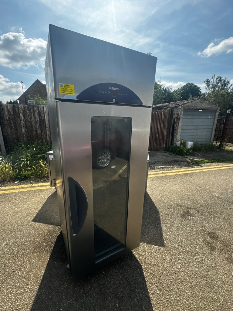 Commercial fridges freezes undercounter fridge cafe shop restaurant 