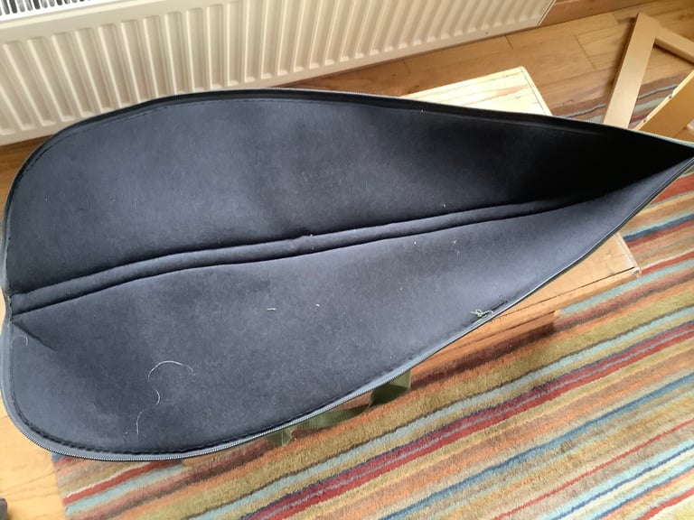 Brattonsound gun cabinet and gun slip