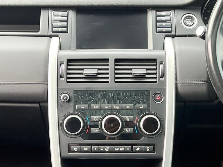 2017 Land Rover Discovery Sport 2.0 TD4 SE Tech Auto 4WD Euro 6 (s/s) 5dr ESTATE Diesel Automatic