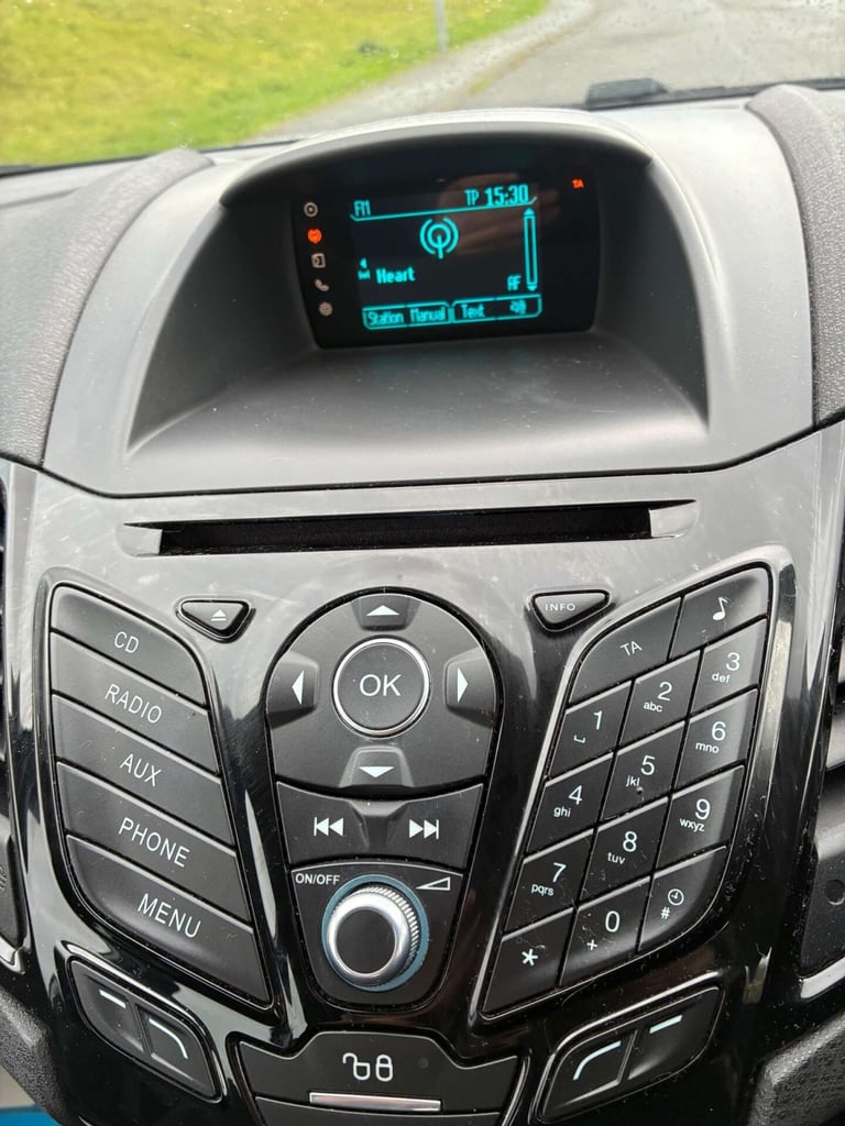 2015 Ford Fiesta 1.2 Fiesta Zetec 5dr Hatchback Petrol Manual