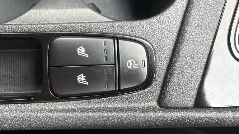 2019 Kia Niro 1.6 GDi Hybrid 3 5dr DCT Hybrid Estate Estate Hybrid Automatic