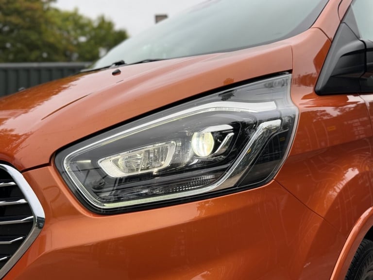 2021 FORD TOURNEO CUSTOM 2.0 EcoBlue 185ps L/R 9 Seater Titanium X