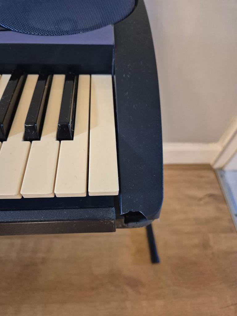Piano Yamaha PSR 262