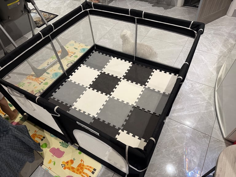 image for Children’s play pen 