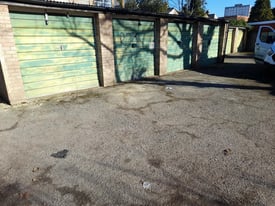 CHEAP SECURE GARAGE FOR RENT, 24/7 IDEALLY LOCATED IN TURKEY STREET, ENFIELD, MIDDLESEX.
