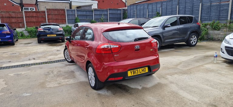Kia, RIO, Hatchback, 2013, Manual, 1396 (cc), 5 doors