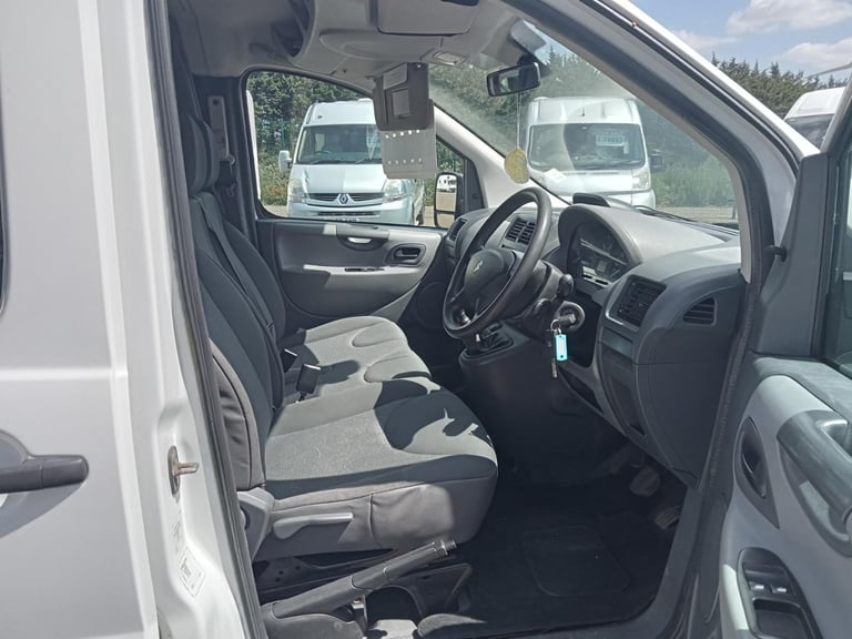 PEUGEOT EXPERT HDI LWB 2 BERTH 57PLATE