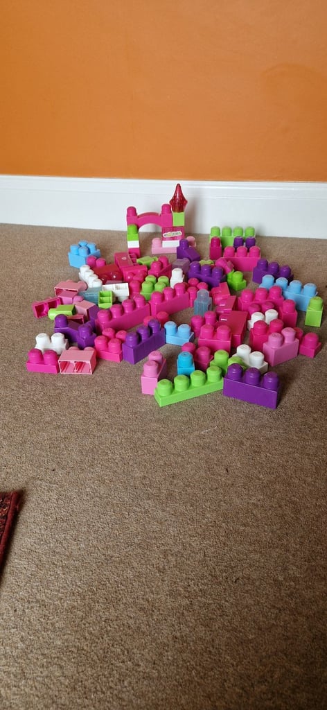 image for 75 PASTEL COLOURED MEGA BLOKS. ALL IN EXCELLENT CONDITION.