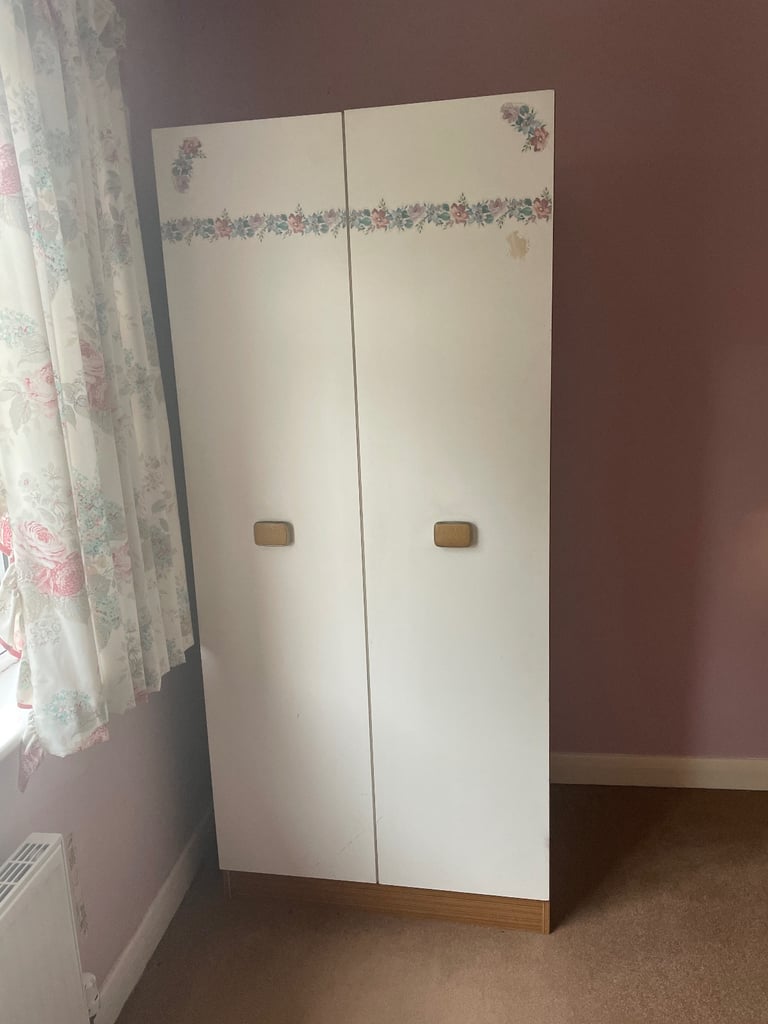 image for FREE Double wardrobe