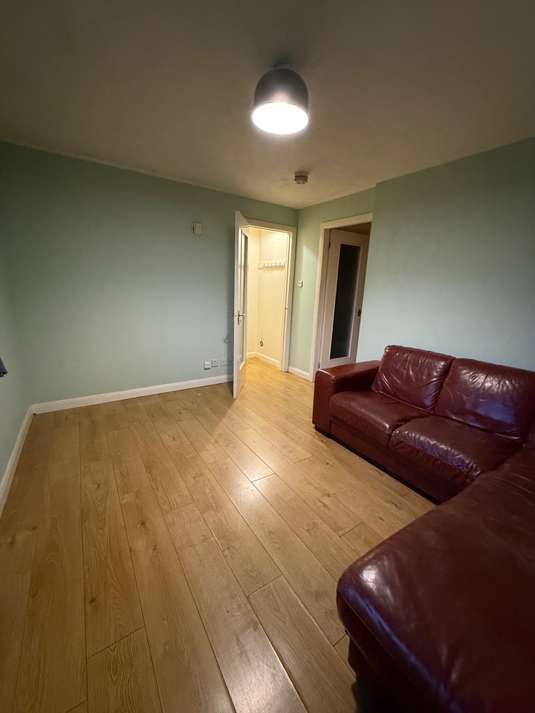 One bedroom first floor flat to rent in Kirkcaldy 