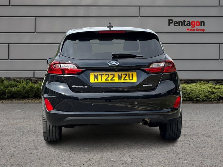  Ford Fiesta 1.0t Ecoboost Mhev Titanium Vignale Hatchback 5dr Petrol Hybrid