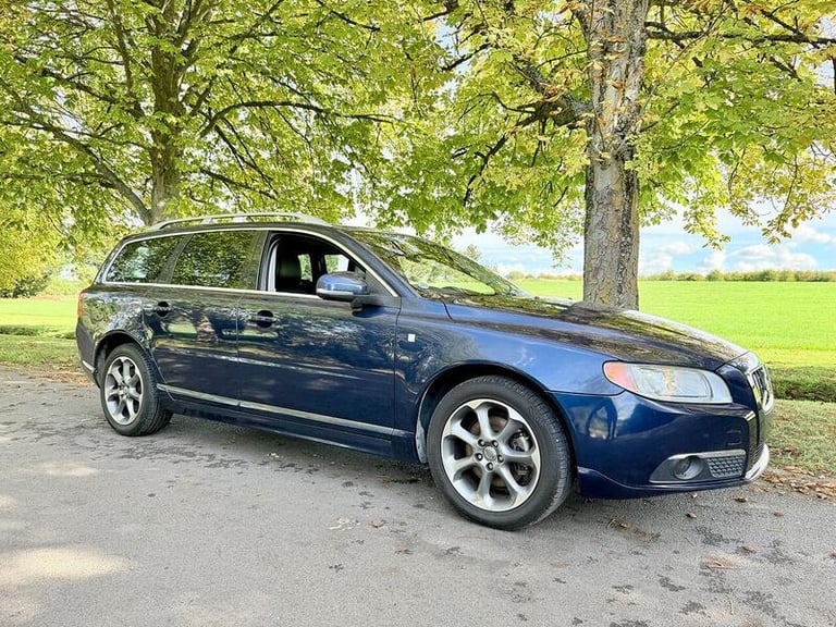  Volvo V70 T4 Se Lux 1.6 Estate Automatic Petrol Estate Petrol Automatic