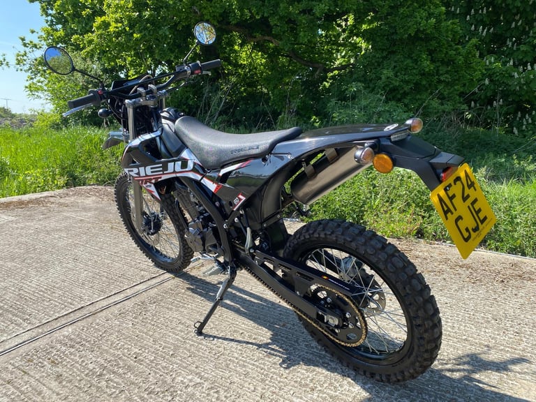 RIEJU MRT 125, 2024, 49 MILES, ONE OWNER FROM NEW, CRACKING LIGHTWEIGHT MACHINE
