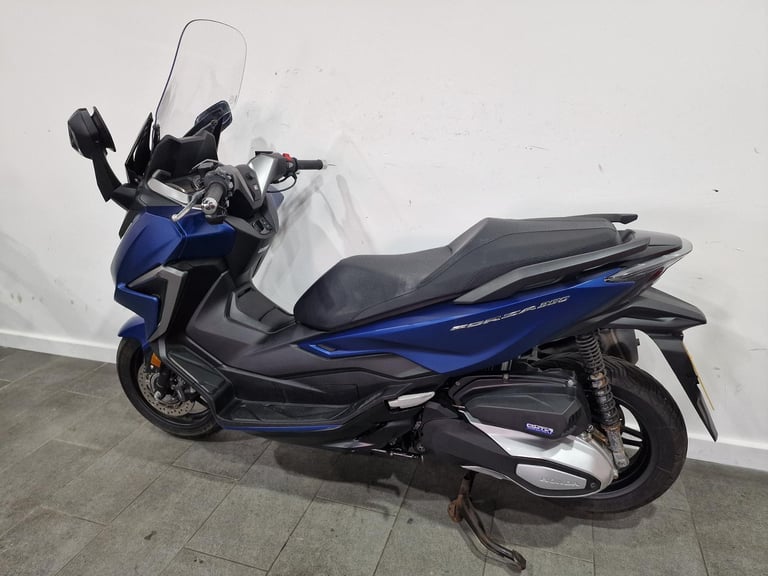 2021 Honda Forza 350, Heated Grips, Electric Screen, UnderSeat Storage, NSS350