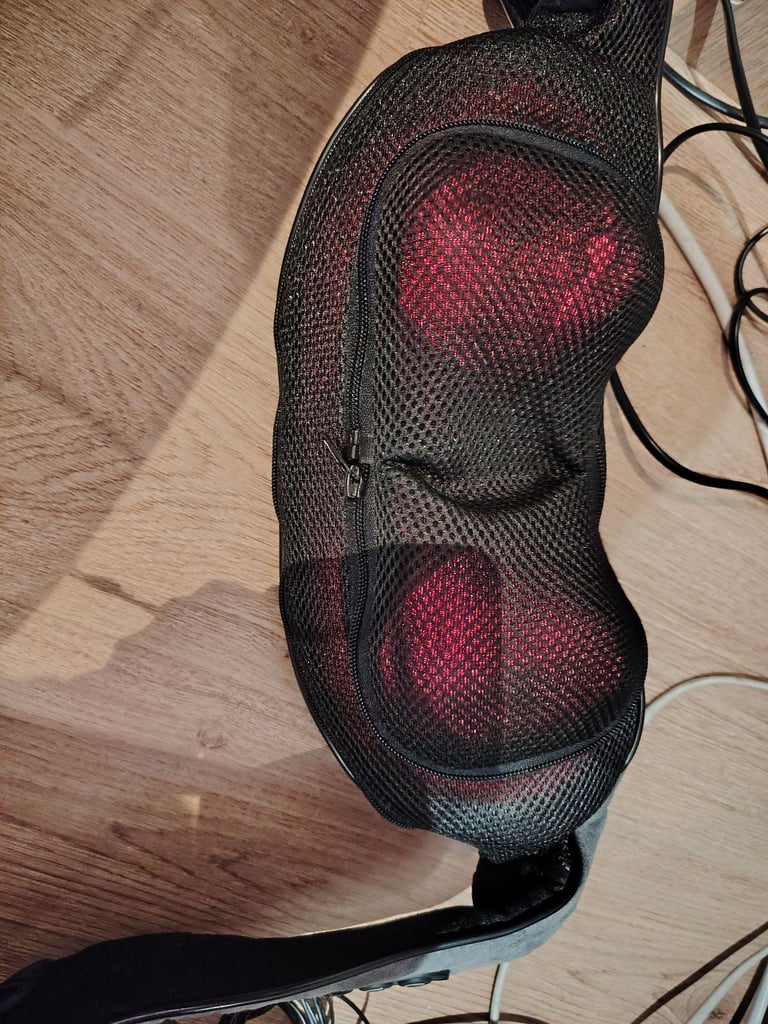 Shiatsu Neck and Shoulder Massager with Heat