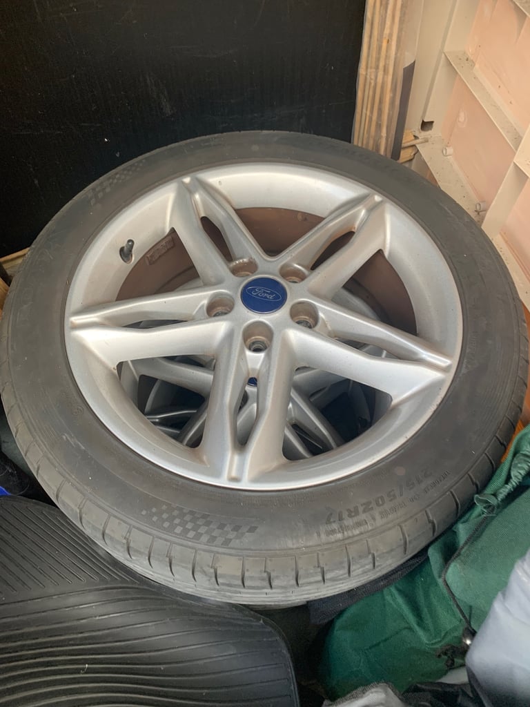 Ford C Max alloy wheel   5 stud Radial 17