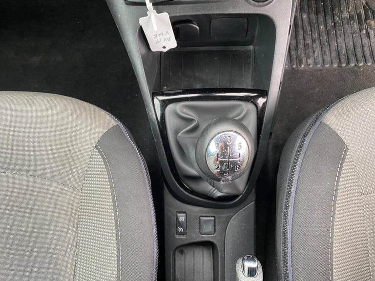 2014 Renault Captur 0.9 TCe ENERGY Dynamique MediaNav SUV 5dr Petrol Manual Euro 5 (s/s) (90 ps H...