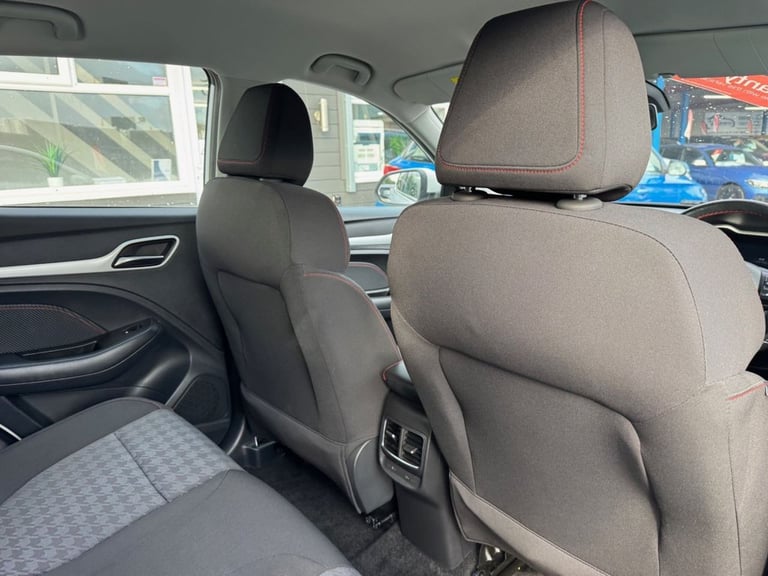 2022 72 MG MG ZS 72.6KWH SE LONG RANGE SUV 5DR ELECTRIC AUTO (156 PS)