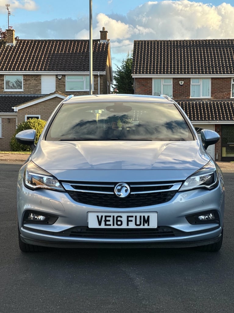 VAUXHALL ASTRA 1.4 PETROL ESTATE MILEAGE SPORT TOURER 63,000 MILEAGE 2016 MANUAL SERVICE MOT HISTORY
