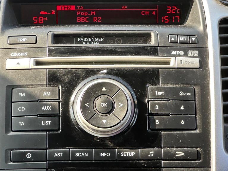 2010 Kia Venga 1.6 2 Auto Euro 5 5dr HATCHBACK Petrol Automatic