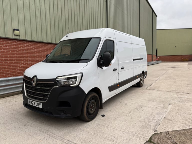 2023 Renault Master LM35dCi 135 Business+ Medium Roof Van LWB 2023 23 Plate PANEL VAN Diesel Manual