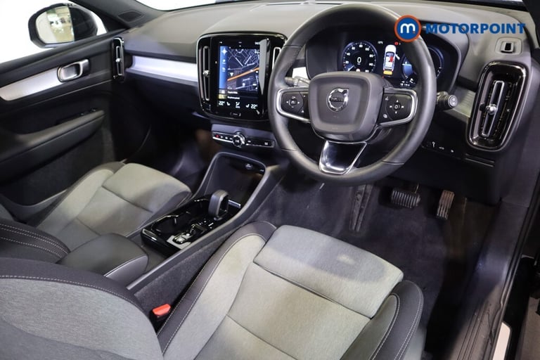 2022 Volvo XC40 1.5 T4 Recharge PHEV Plus Dark 5dr Auto ESTATE PETROL/ELECTRIC Automatic