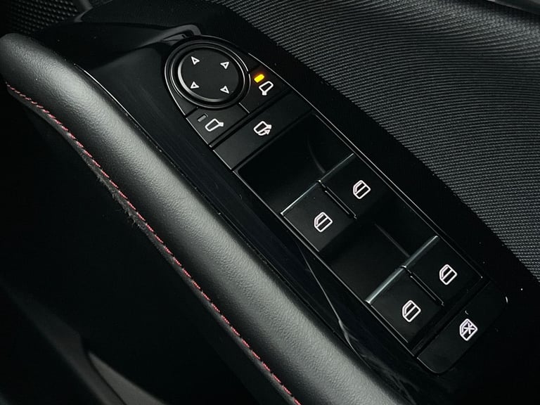 2025 Mazda CX-30 2.5 e-Skyactiv G MHEV [140] Homura 5dr Hatchback PETROL Manual