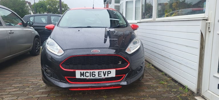 Ford, FIESTA, eco boost 2016, Manual, 998 (cc), 3 doors 140Bhp Fast and economical Quick Sale