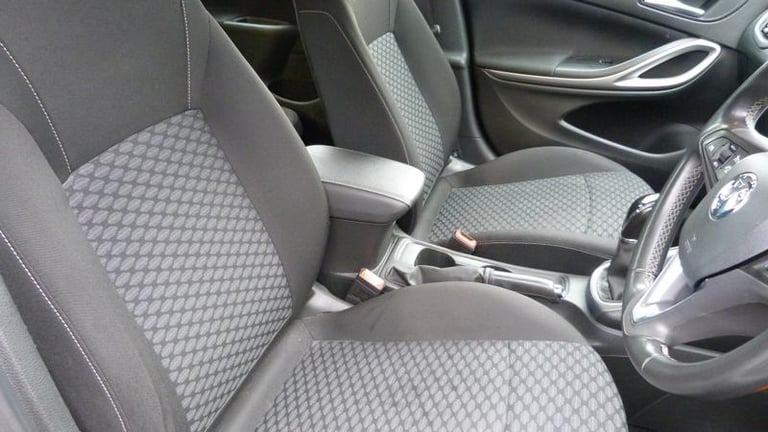 2021 Vauxhall Astra 1.2 Turbo Business Edition Nav Sports Tourer 5dr Petrol Manual Euro 6 (s/s) E...