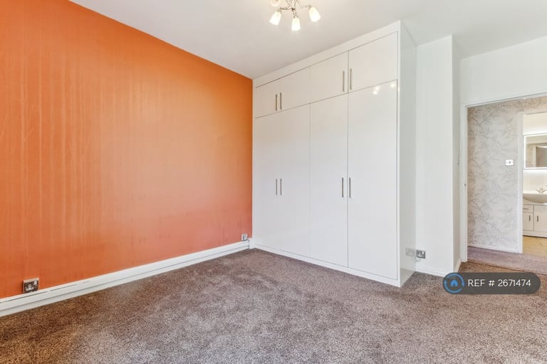 4 bedroom flat in Marlow House, London, W2 (4 bed) (#2671474)