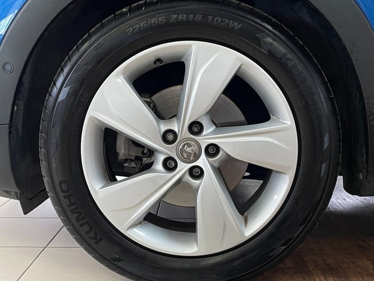 2019 Vauxhall Grandland X 1.2 Turbo Elite Nav SUV 5dr Petrol Manual 6Spd Euro 6 (s/s) (130 ps) HA...