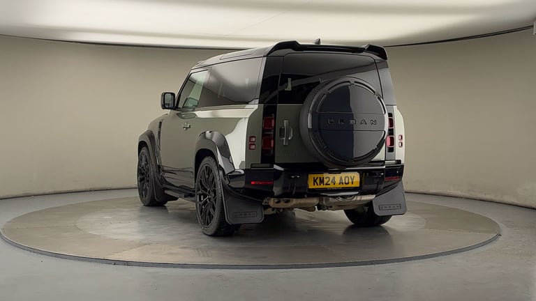2024 Land Rover Defender 3.0 D300 X-Dynamic HSE 90 3dr Auto ESTATE DIESEL Automatic