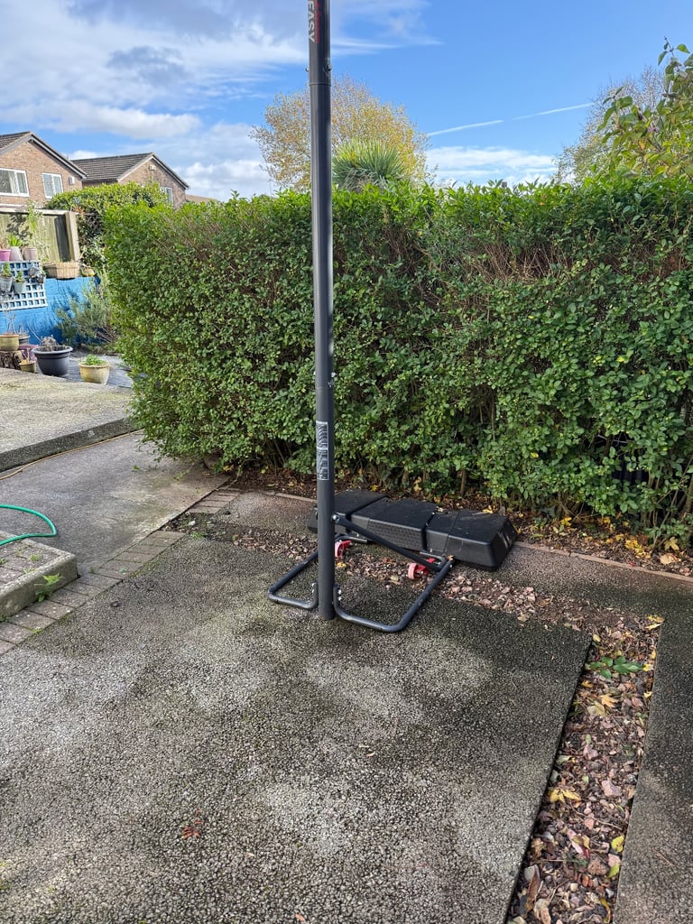 Tarmak Full Size Adjustable Basketball Hoop