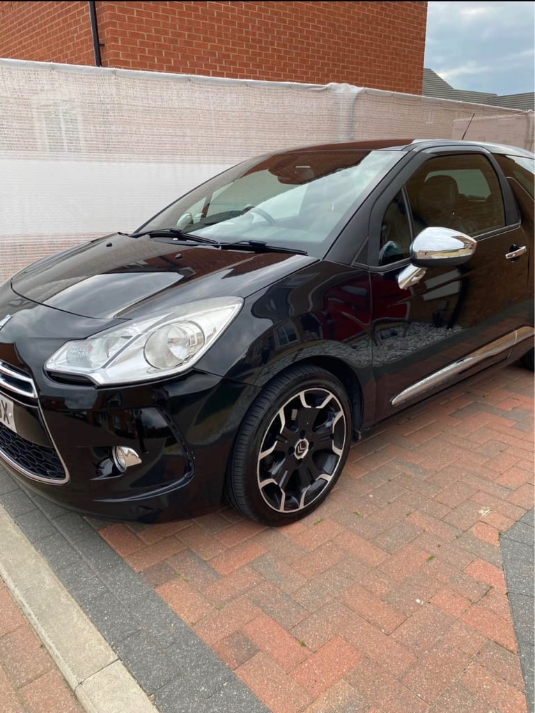 Citroen, DS3, Hatchback, 2013, Manual, 1560 (cc), 3 doors