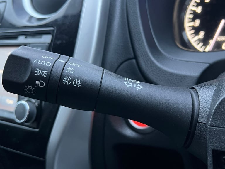 2014 Nissan Note 1.2 DiG-S Tekna 5dr Auto MPV Petrol Automatic