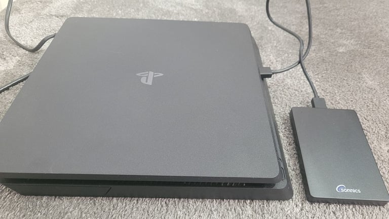 Ps4 console with games