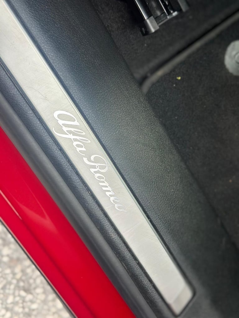  Alfa Romeo Tonale 1.5 MHEV Veloce 5dr Auto Petrol/Electric Hybrid Automatic