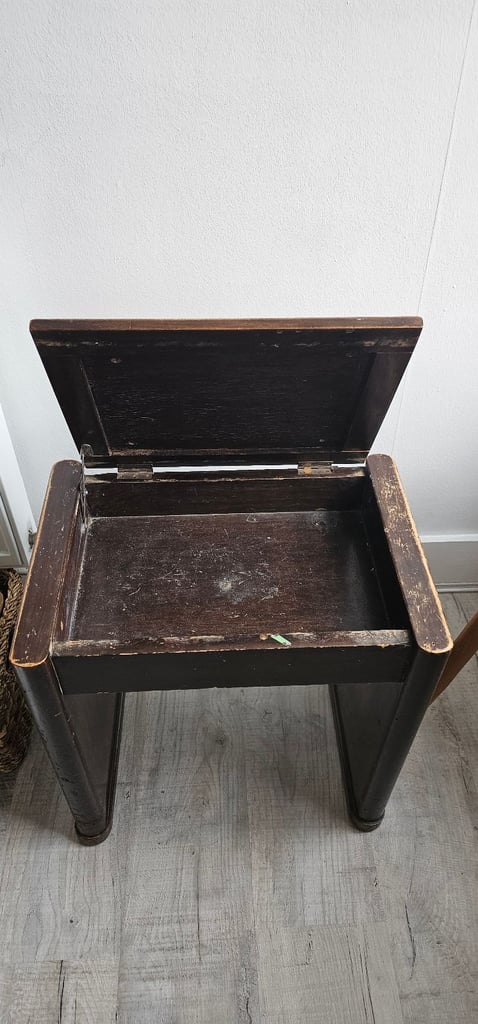 Art deco piano stool