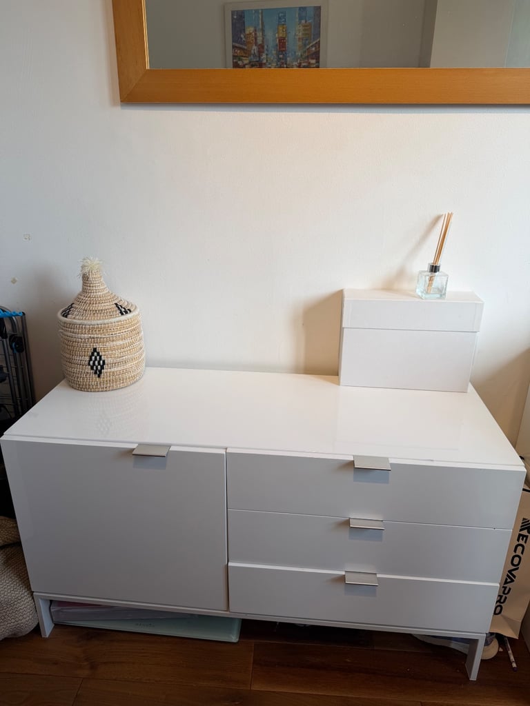 image for White sideboard cabinet 