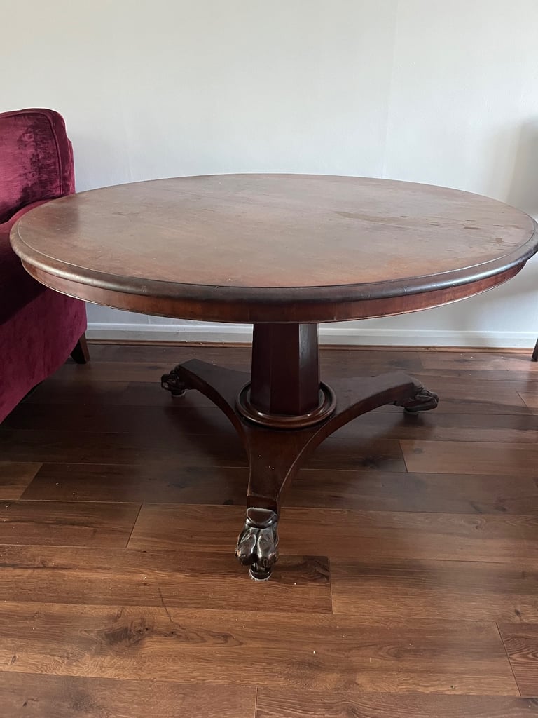image for Antique Victorian Solid Mahogany Round Dining Table