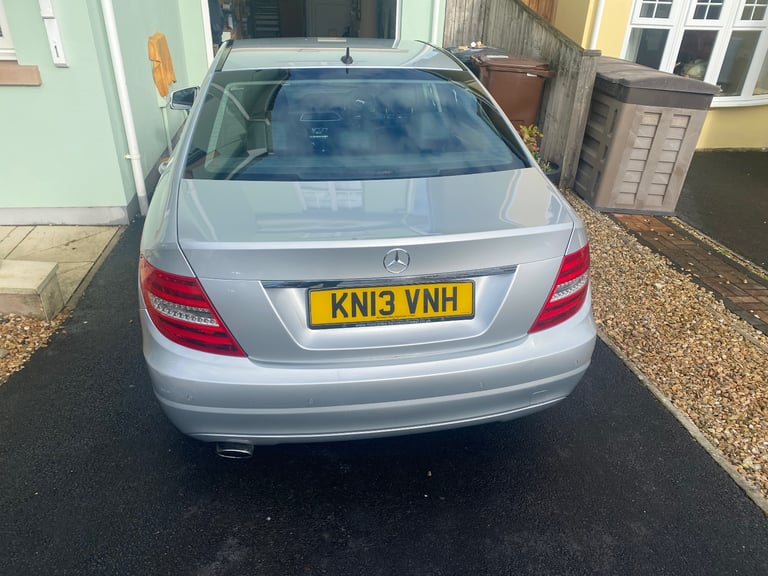 Mercedes-Benz, C CLASS, Saloon, 2013, Semi-Auto, 2143 (cc), 4 doors