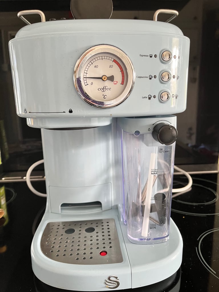 Swan retro coffee maker. 